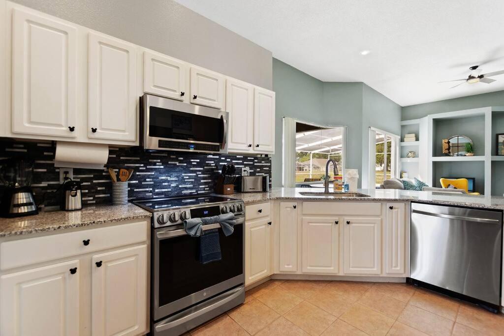 Holiday home Spacious Themed 5bed Villa! Private Heated Enclosed Pool/spa/bbq! Davenport