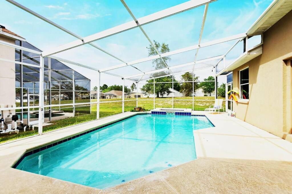 Holiday home Spacious Themed 5bed Villa! Private Heated Enclosed Pool/spa/bbq! Davenport
